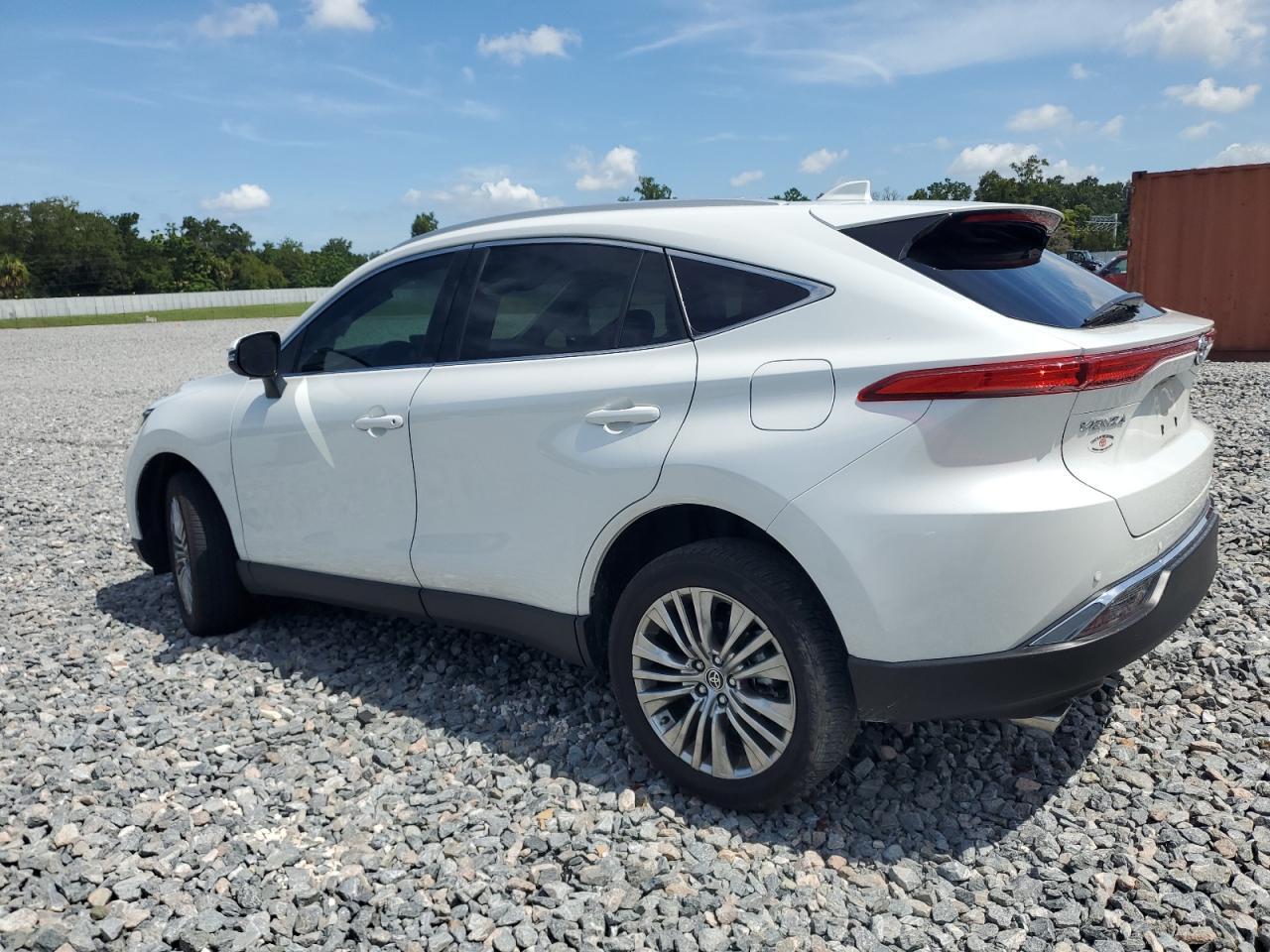 2023 Toyota Venza Le - Фото 2