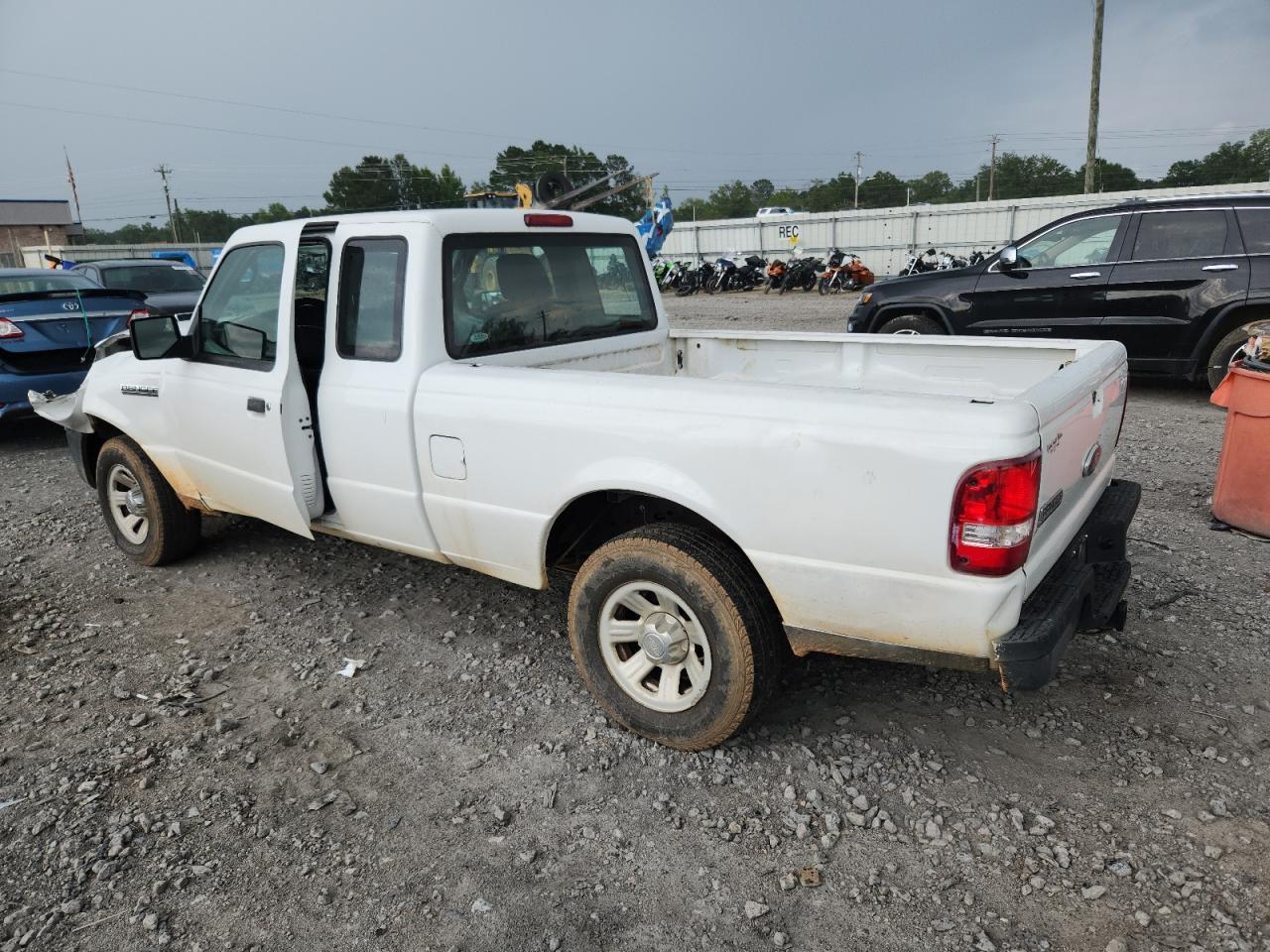2011 Ford Ranger Super Cab - Фото 2