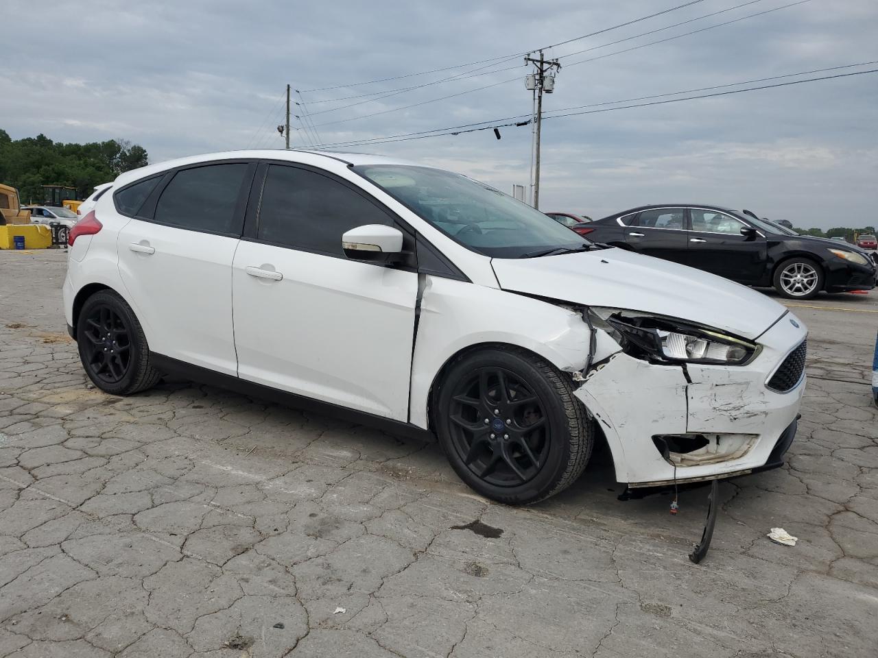 2016 Ford Focus Se - Фото 4