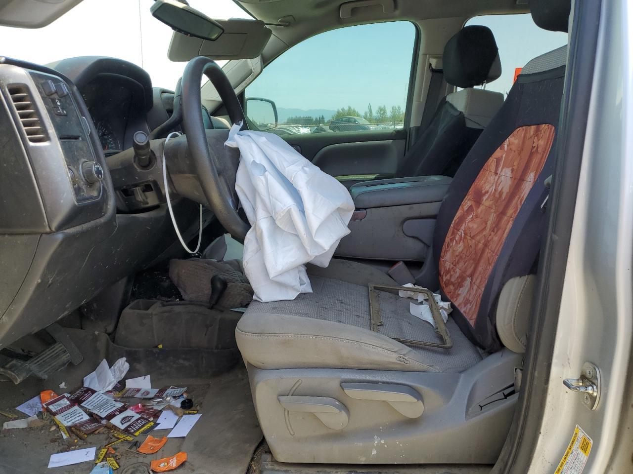 2018 Chevrolet Silverado K1500 Custom - Фото 7