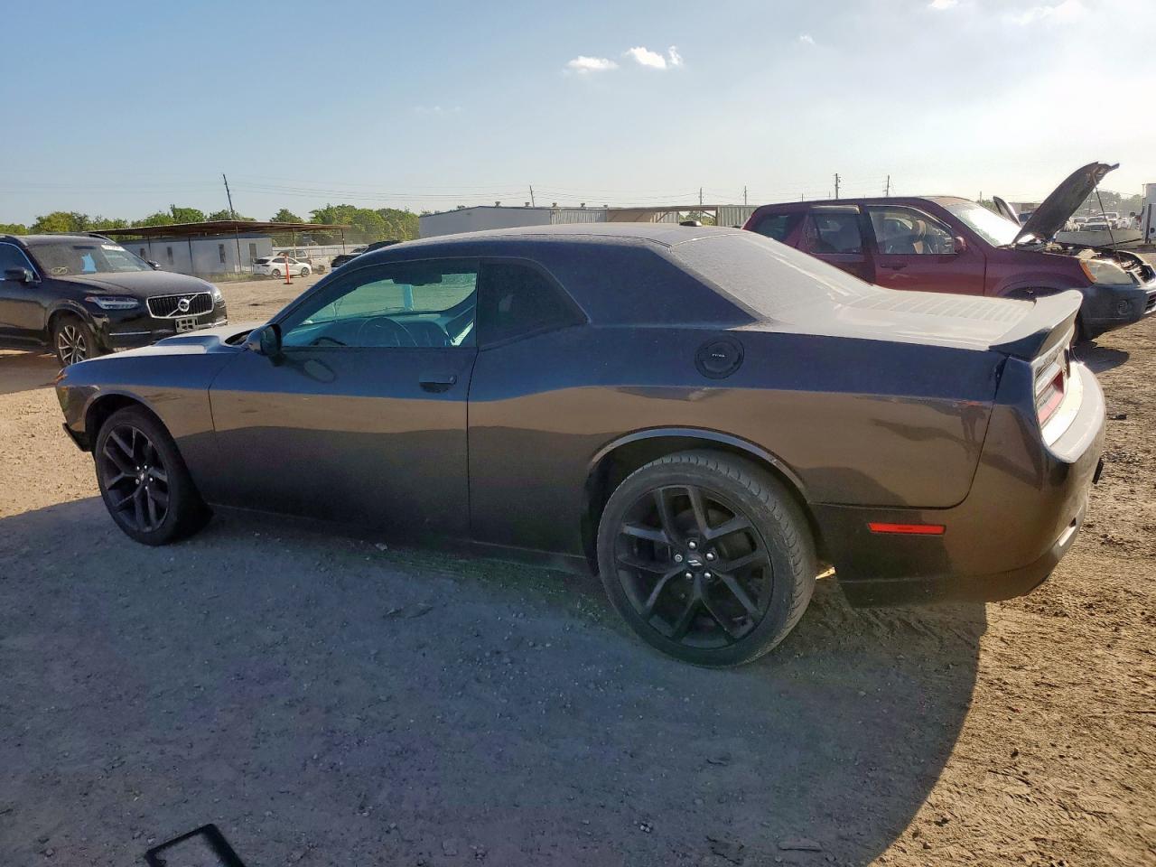 2020 Dodge Challenger Sxt - Фото 2