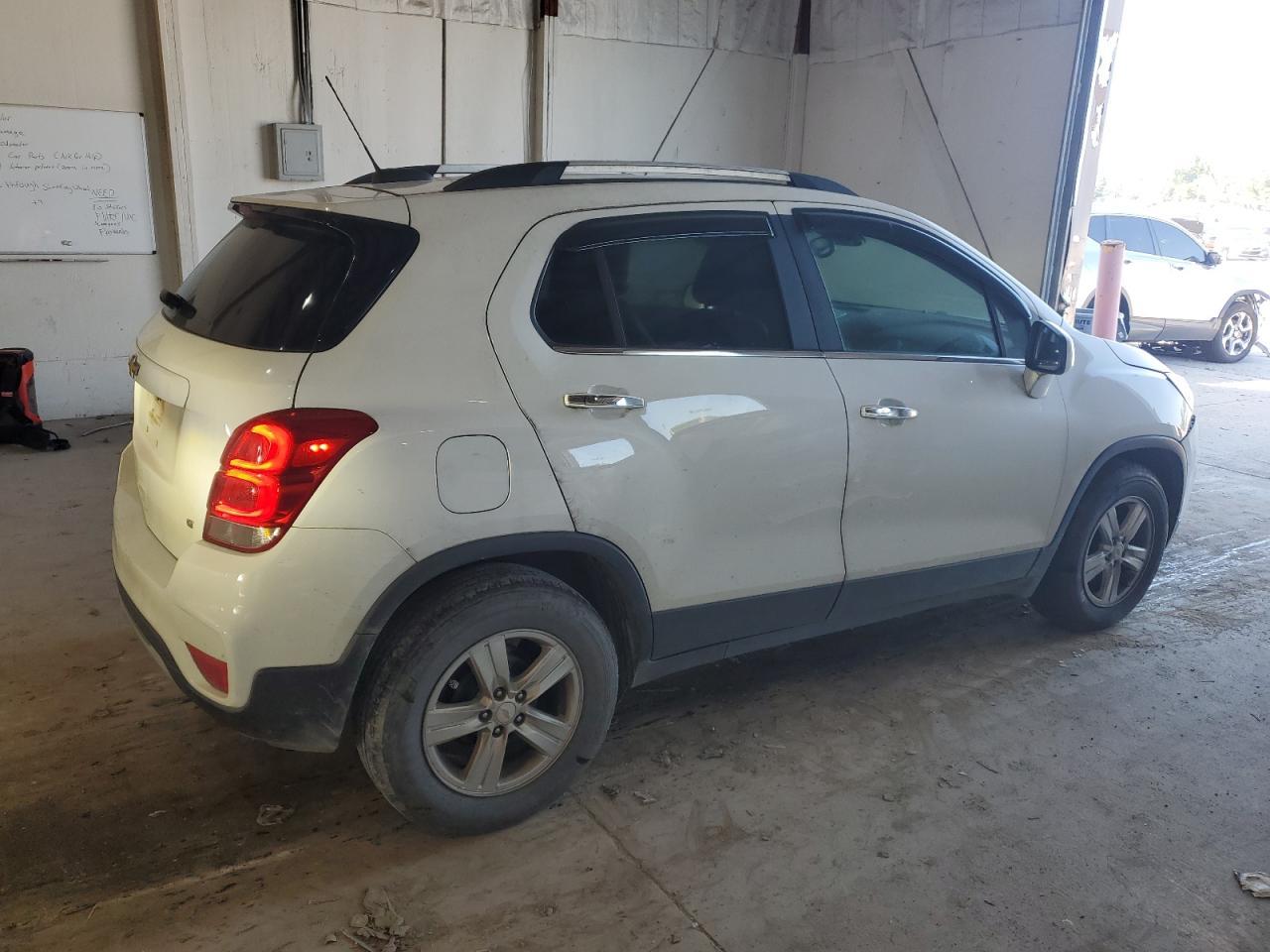 2020 Chevrolet Trax 1Lt - Image 3