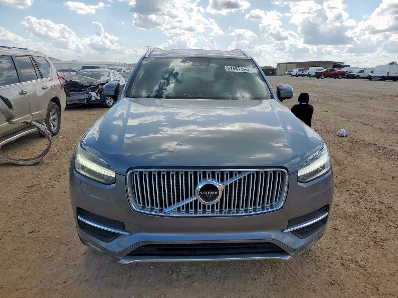2016 Volvo Xc90 T6 - Image 5