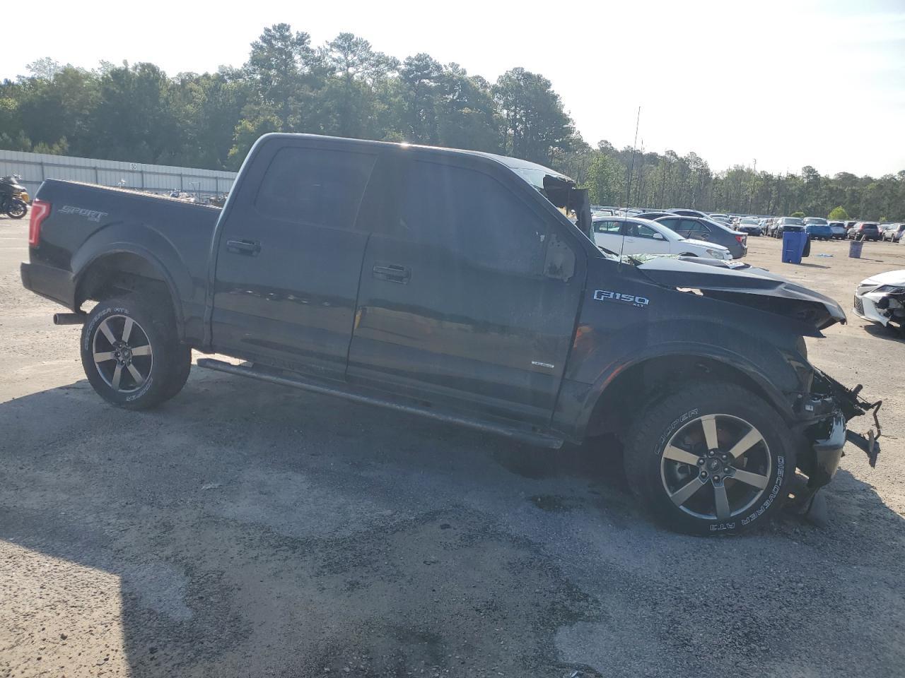 2017 Ford F150 Supercrew - Image 4