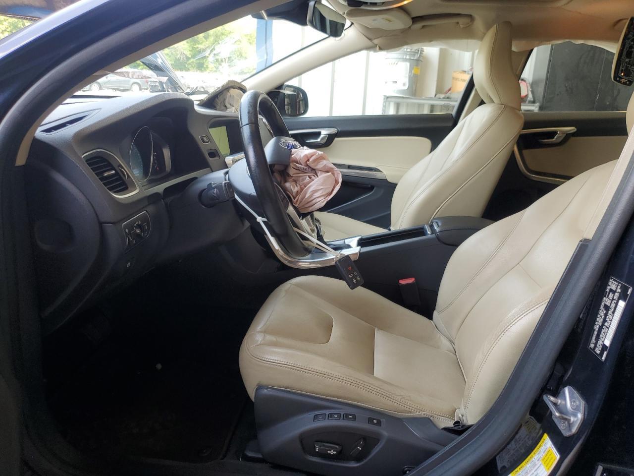 2016 Volvo S60 Premier - Фото 7