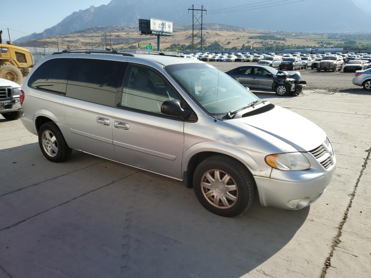 2007 Dodge Grand Caravan Sxt - Фото 4