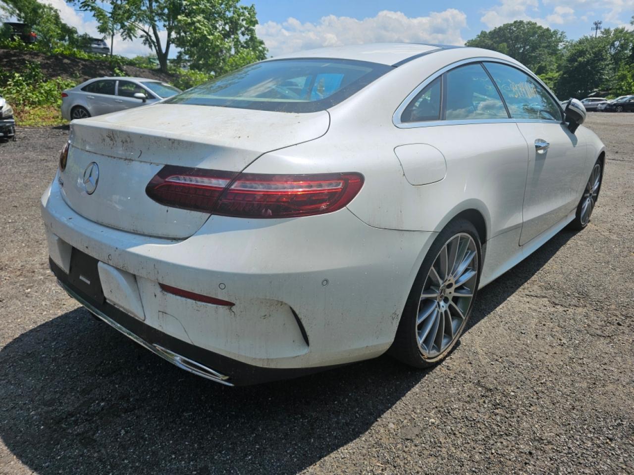 2022 Mercedes-Benz E 450 - Фото 7