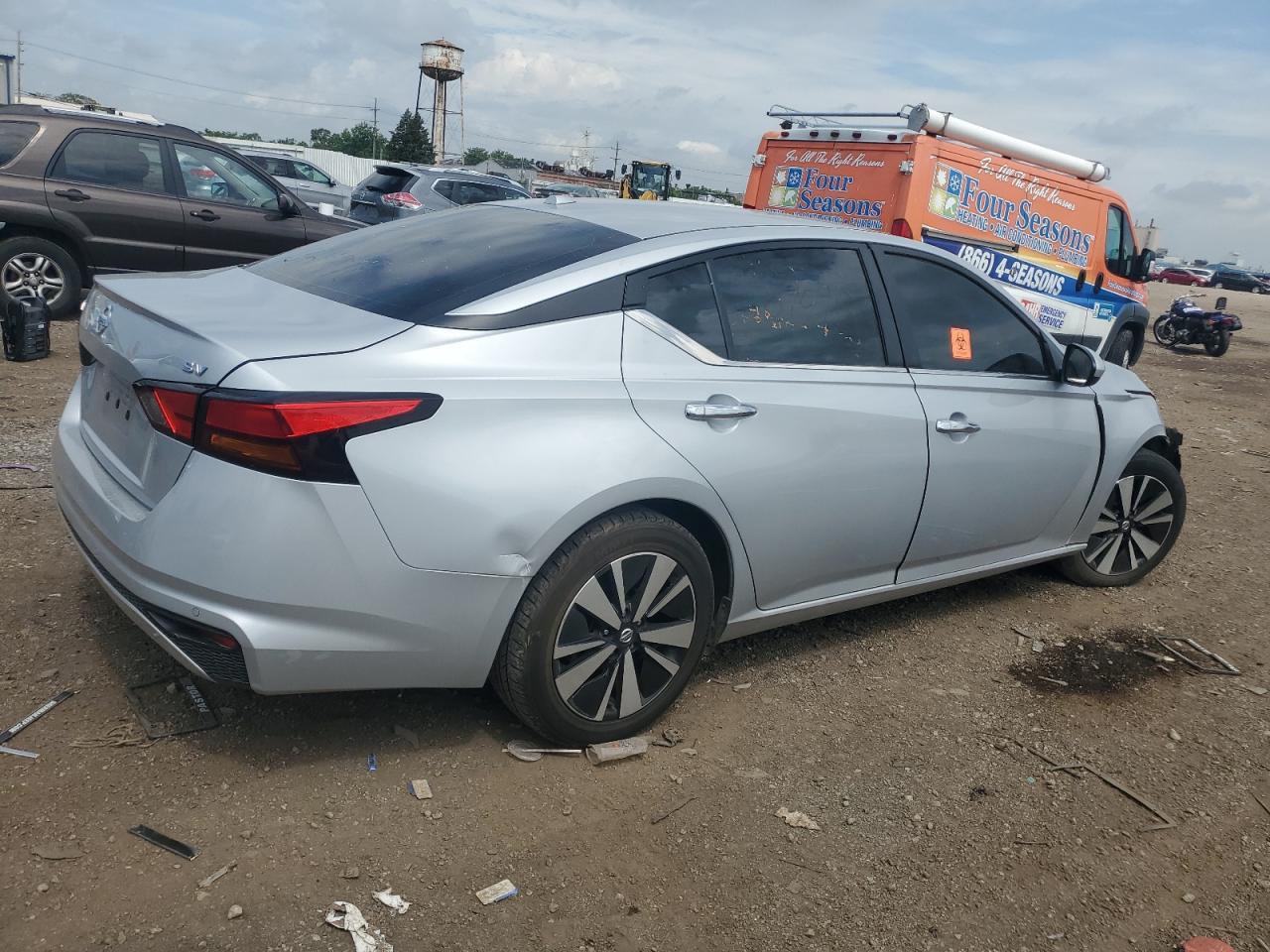 2022 Nissan Altima Sv - Image 3