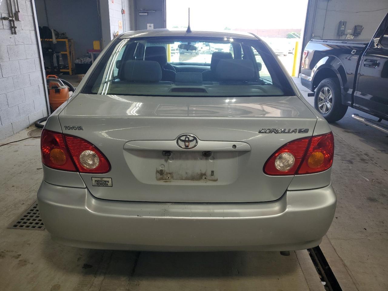 2005 Toyota Corolla Ce - Фото 6