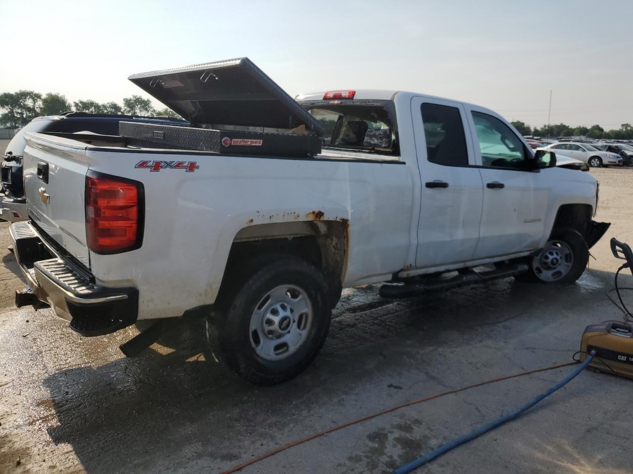 2016 Chevrolet Silverado K2500 Heavy Duty - Image 3