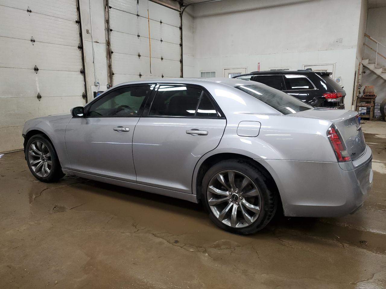 2014 Chrysler 300 S - Image 2