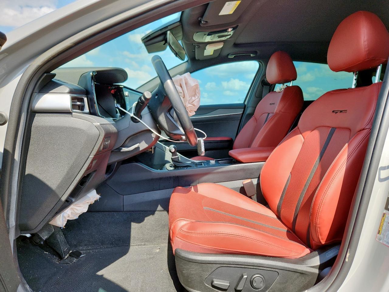 2022 Kia K5 Gt Line - Image 7