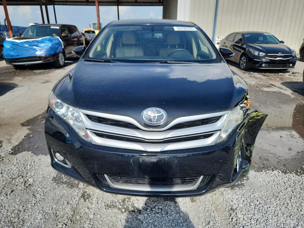 2015 Toyota Venza Le - Image 5