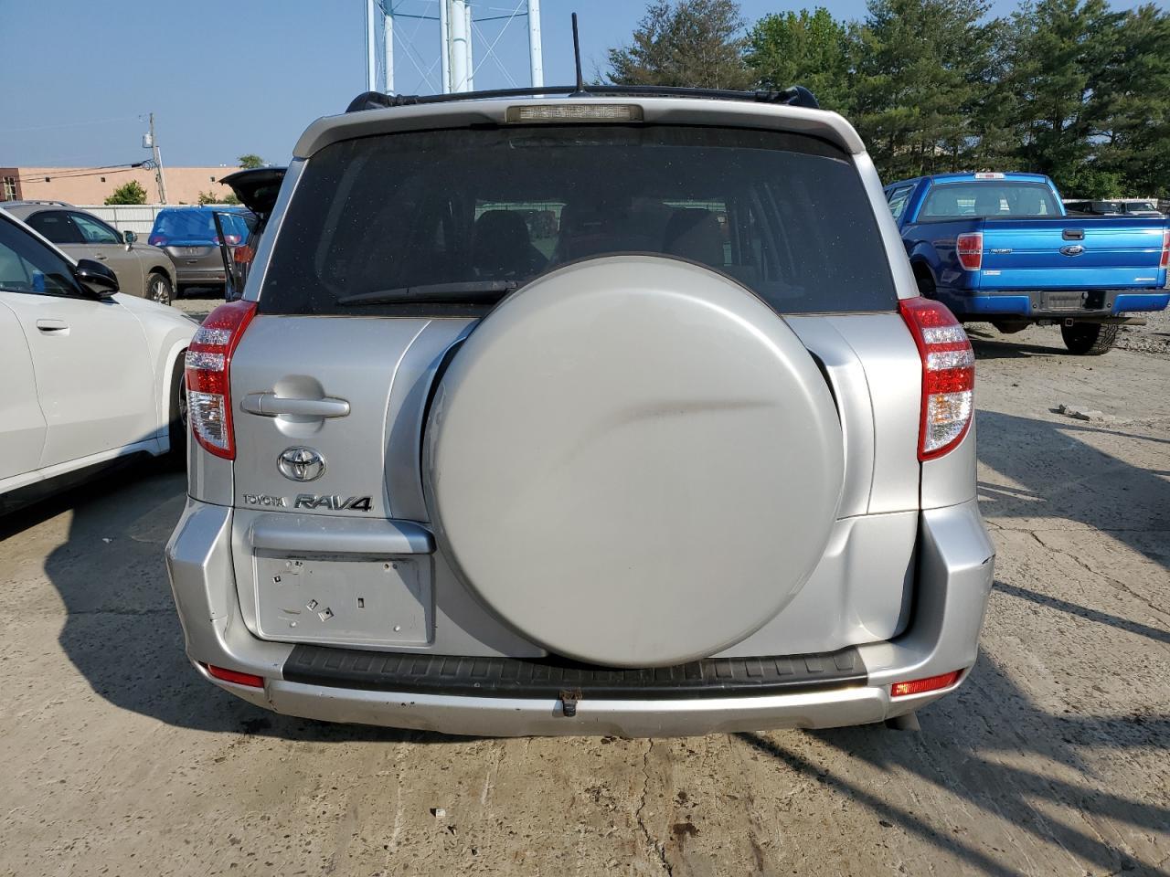 2010 Toyota Rav4 - Image 6