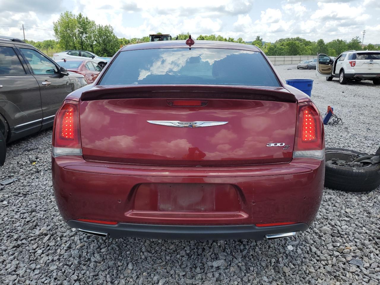 2018 Chrysler 300 S - Фото 6