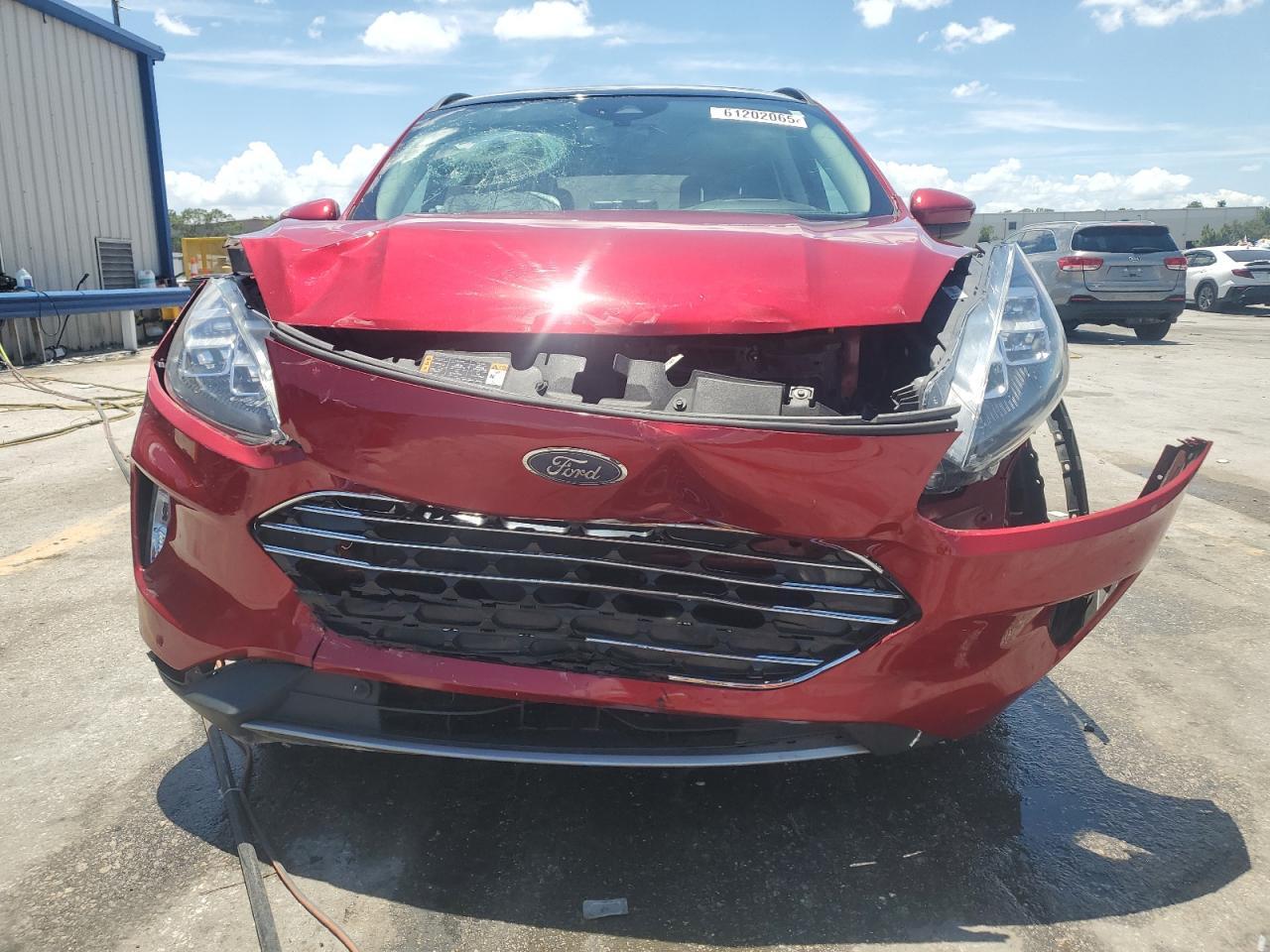2022 Ford Escape Titanium - Фото 5