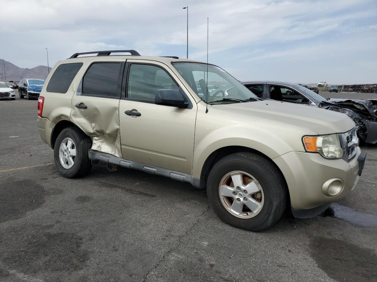 2010 Ford Escape Xlt - Фото 4