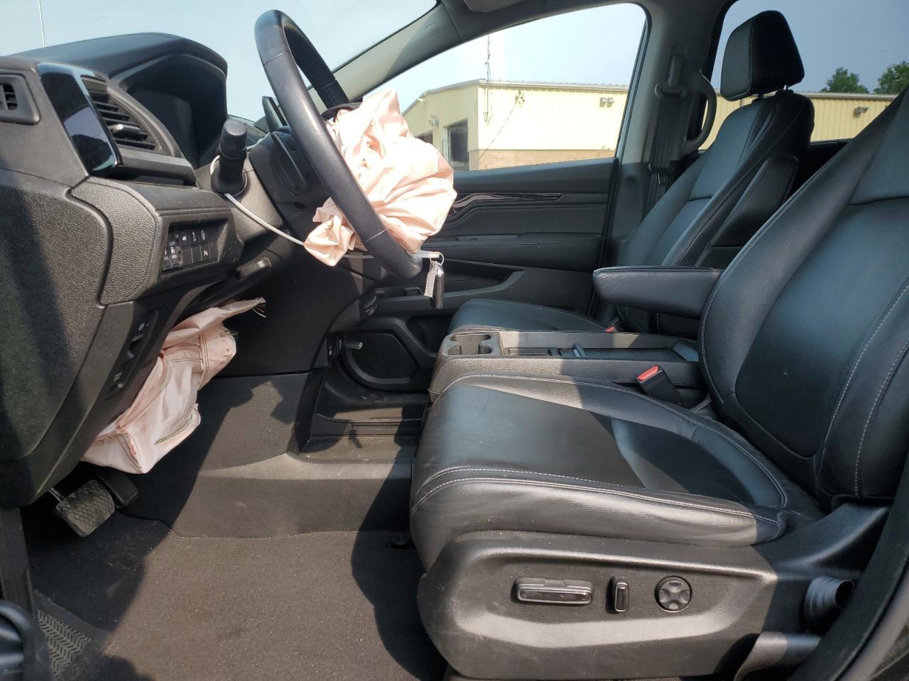 2021 Honda Odyssey Touring - Фото 7