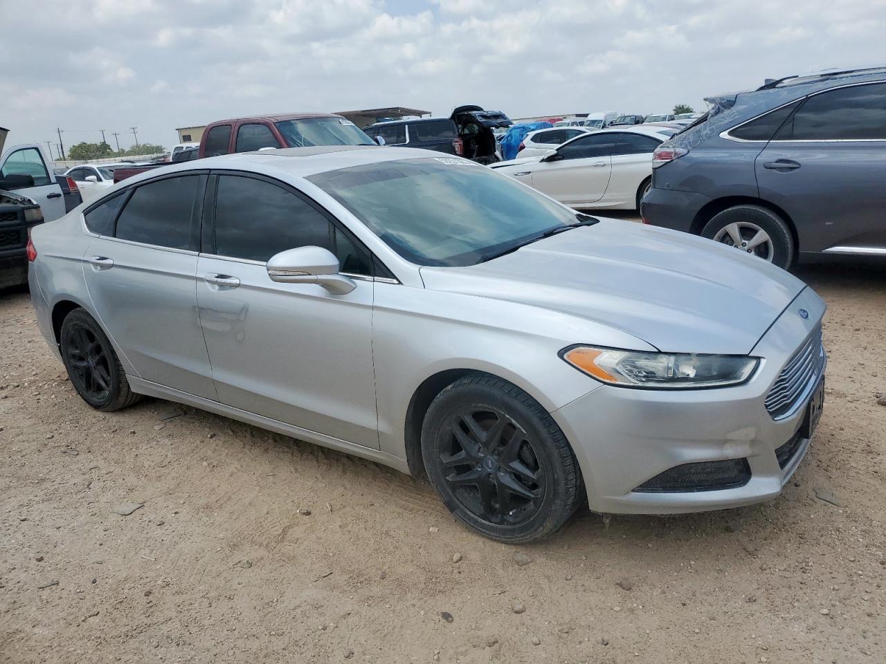 2014 Ford Fusion Se - Фото 4