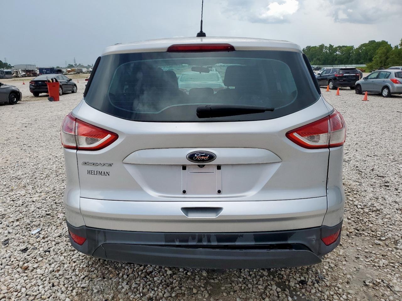 2015 Ford Escape S - Фото 6