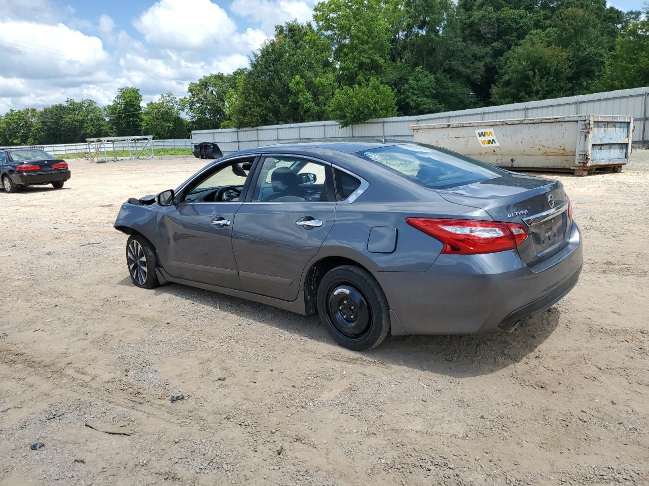2017 Nissan Altima 2.5 - Image 2