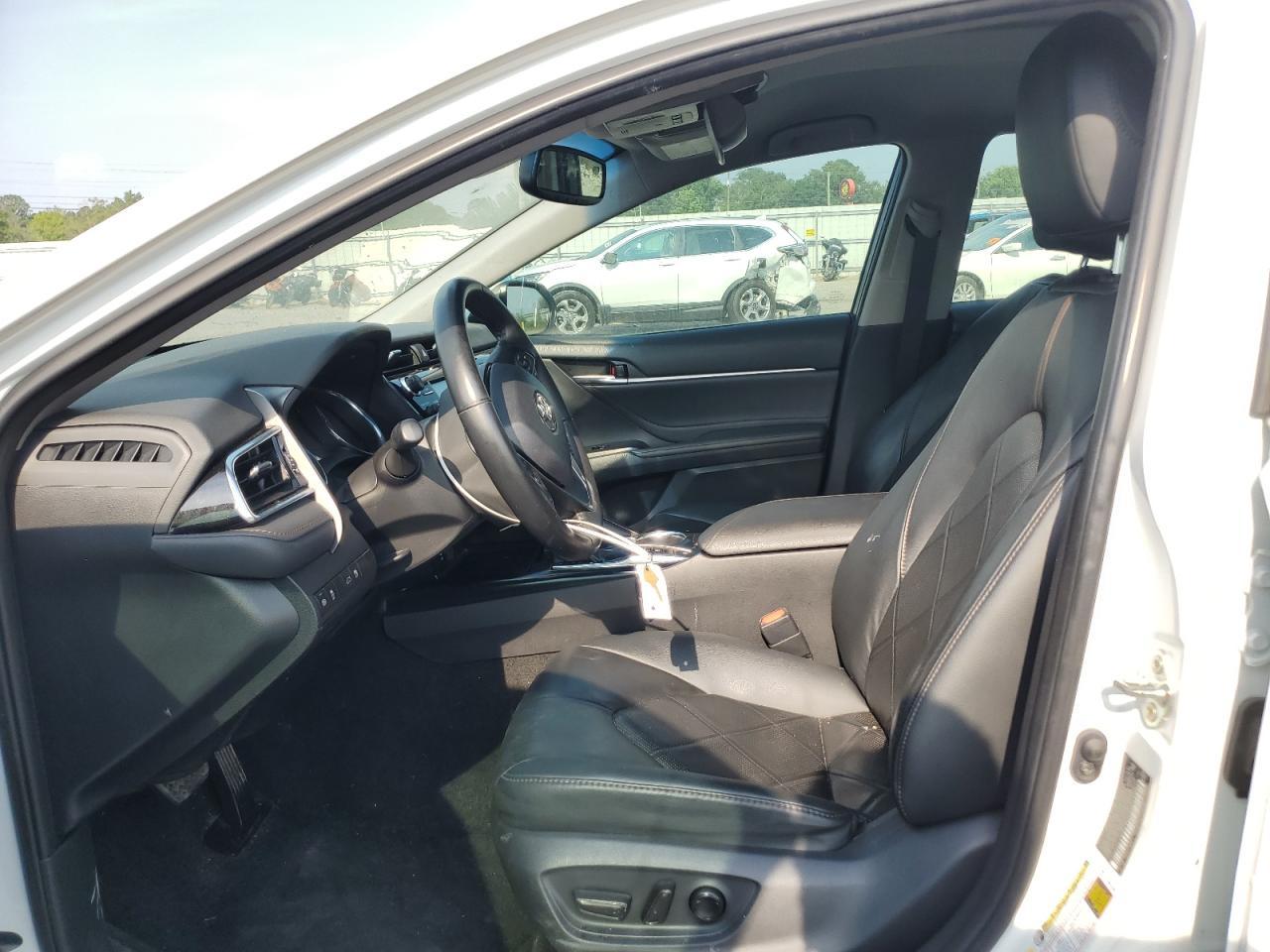 2018 Toyota Camry L - Фото 7