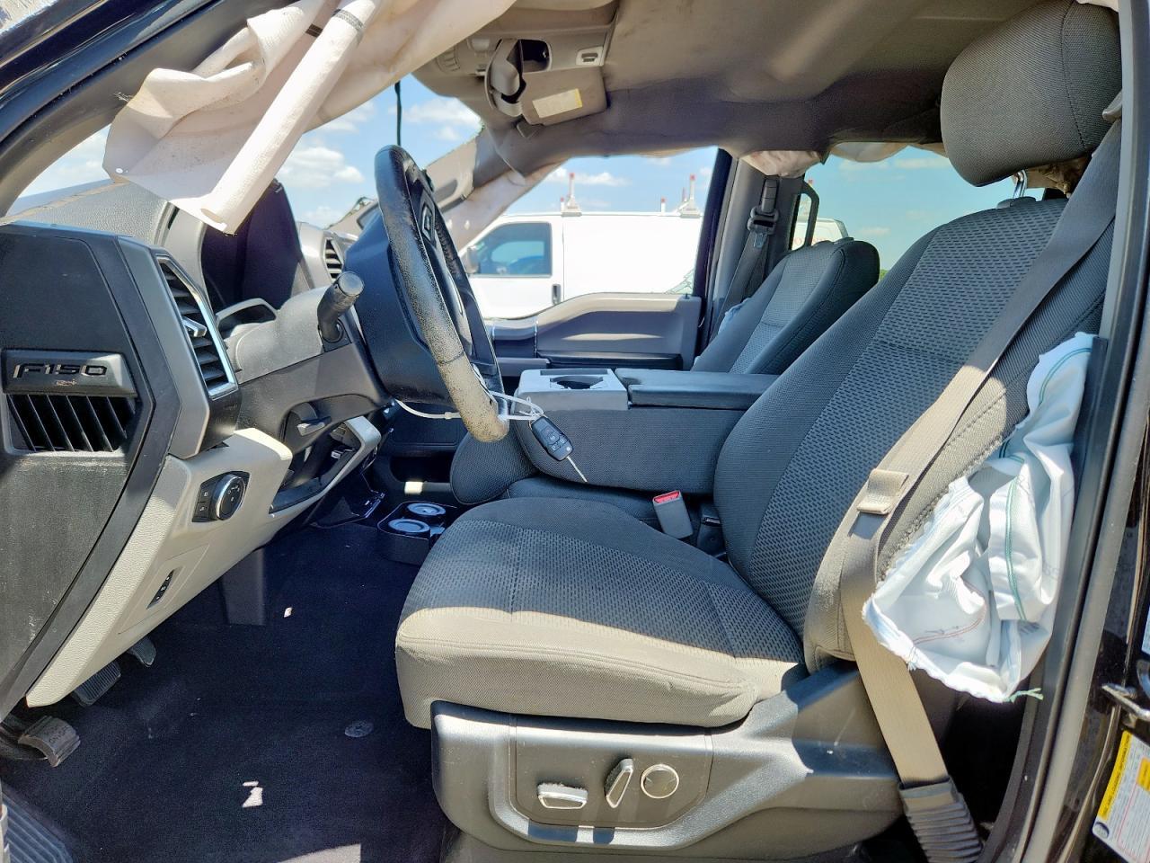 2015 Ford F150 Supercrew - Фото 7