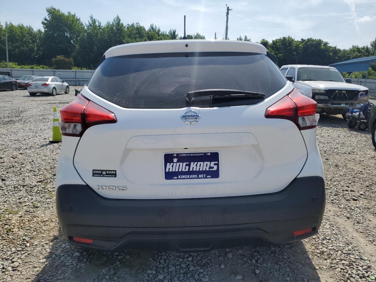 2020 Nissan Kicks S - Фото 6