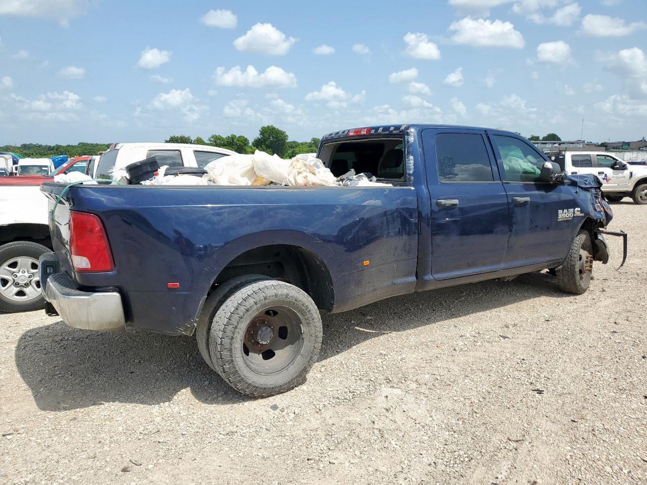 2018 Ram 3500 St - Фото 4