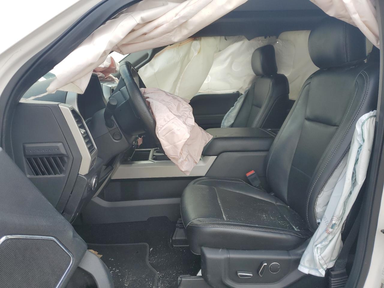 2019 Ford F250 Super Duty - Фото 7