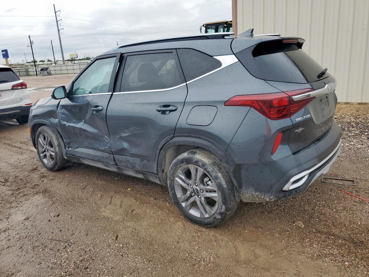 2023 Kia Seltos S - Фото 2