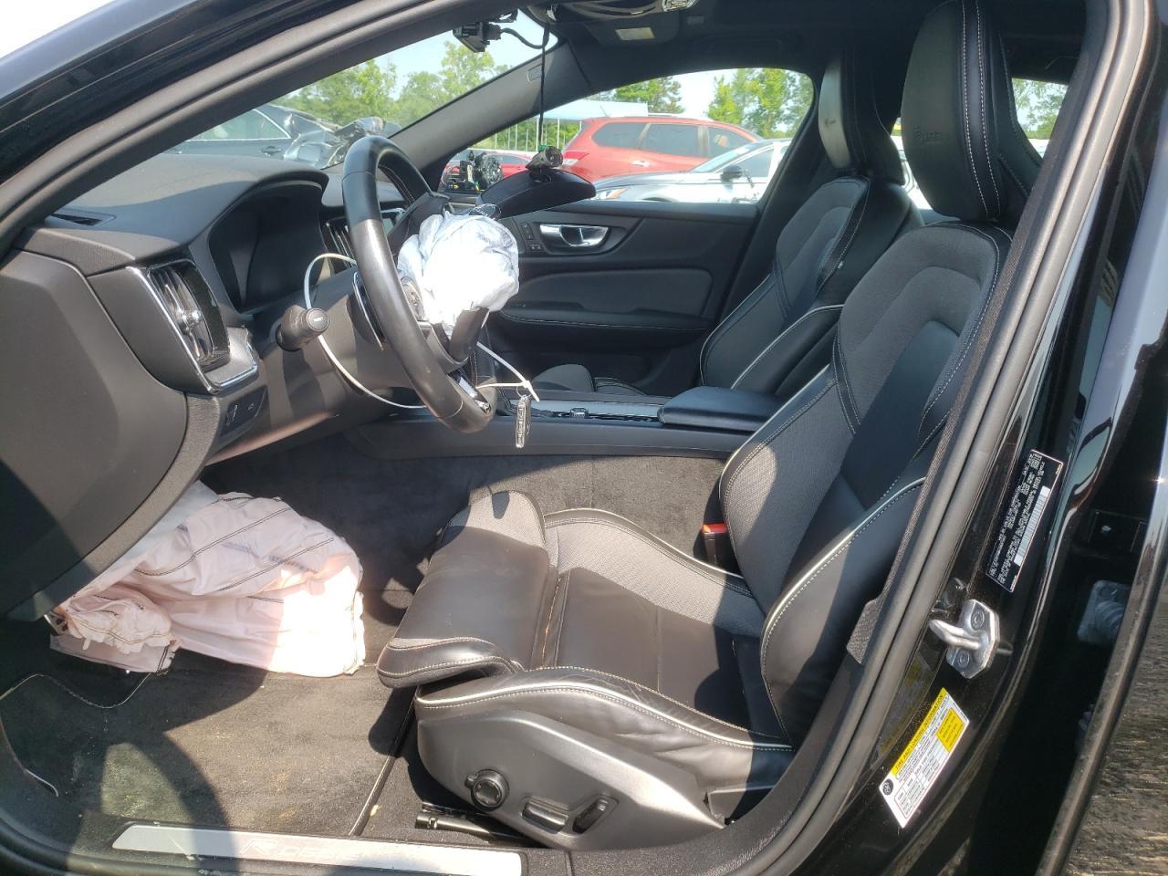 2019 Volvo S60 T5 R-Design - Фото 7