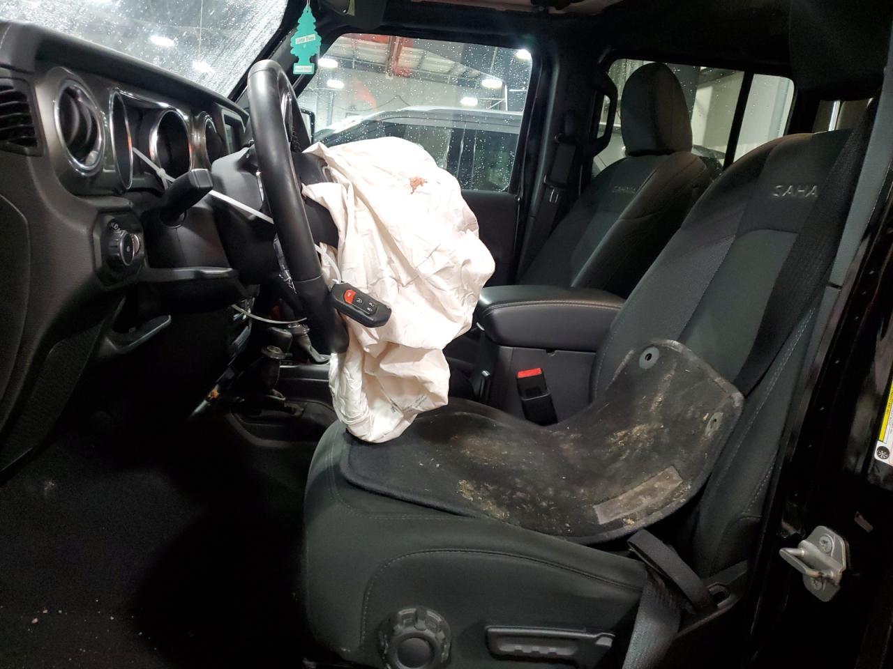 2020 Jeep Wrangler Unlimited Sahara - Image 7