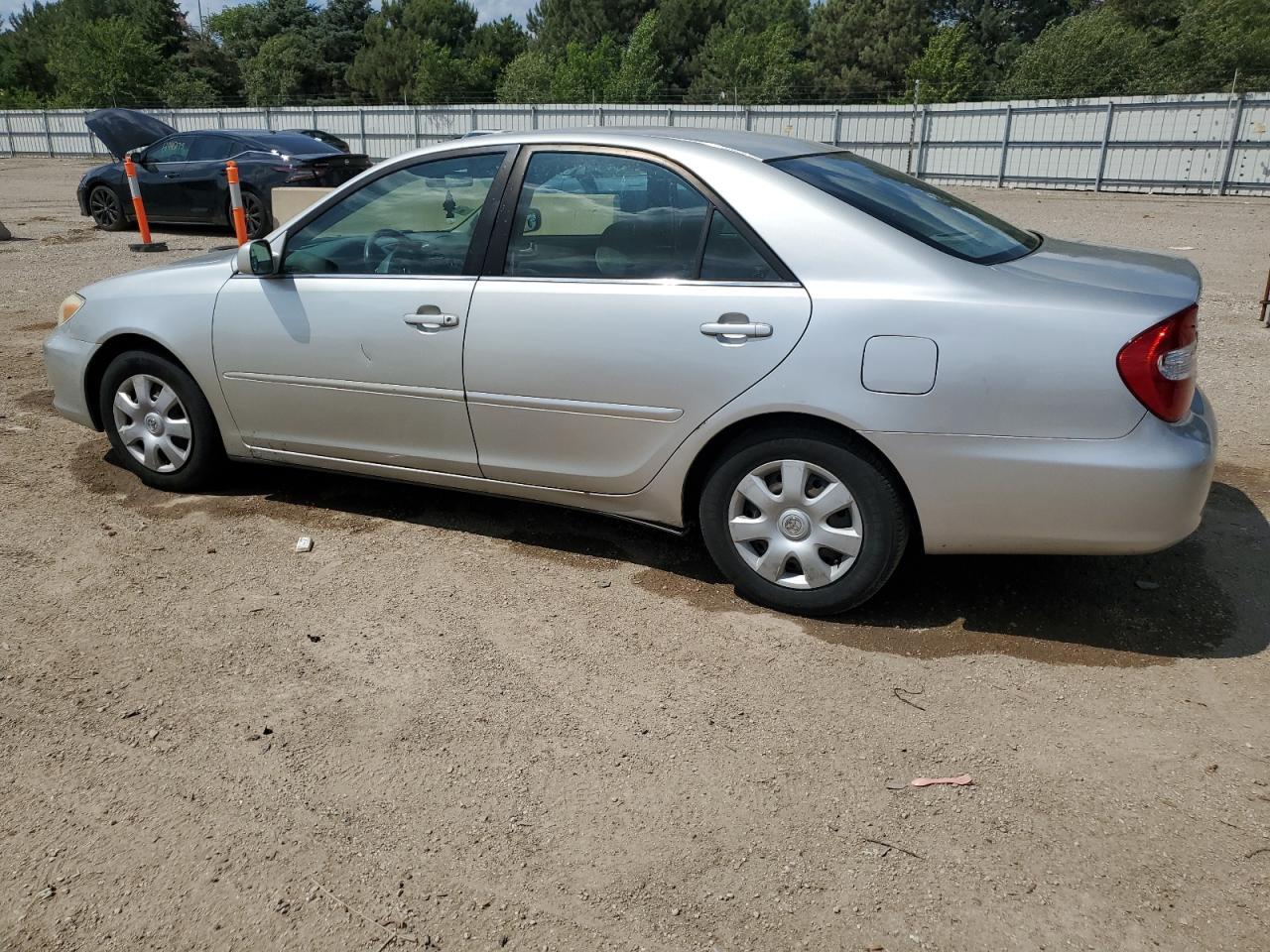 2002 Toyota Camry Le - Image 2