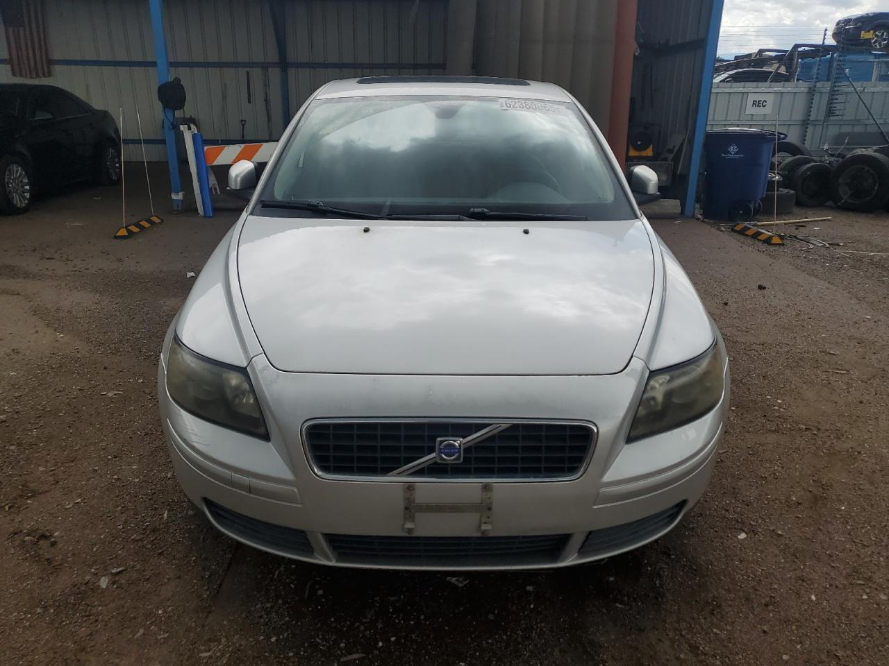 2007 Volvo S40 2.4I - Фото 5