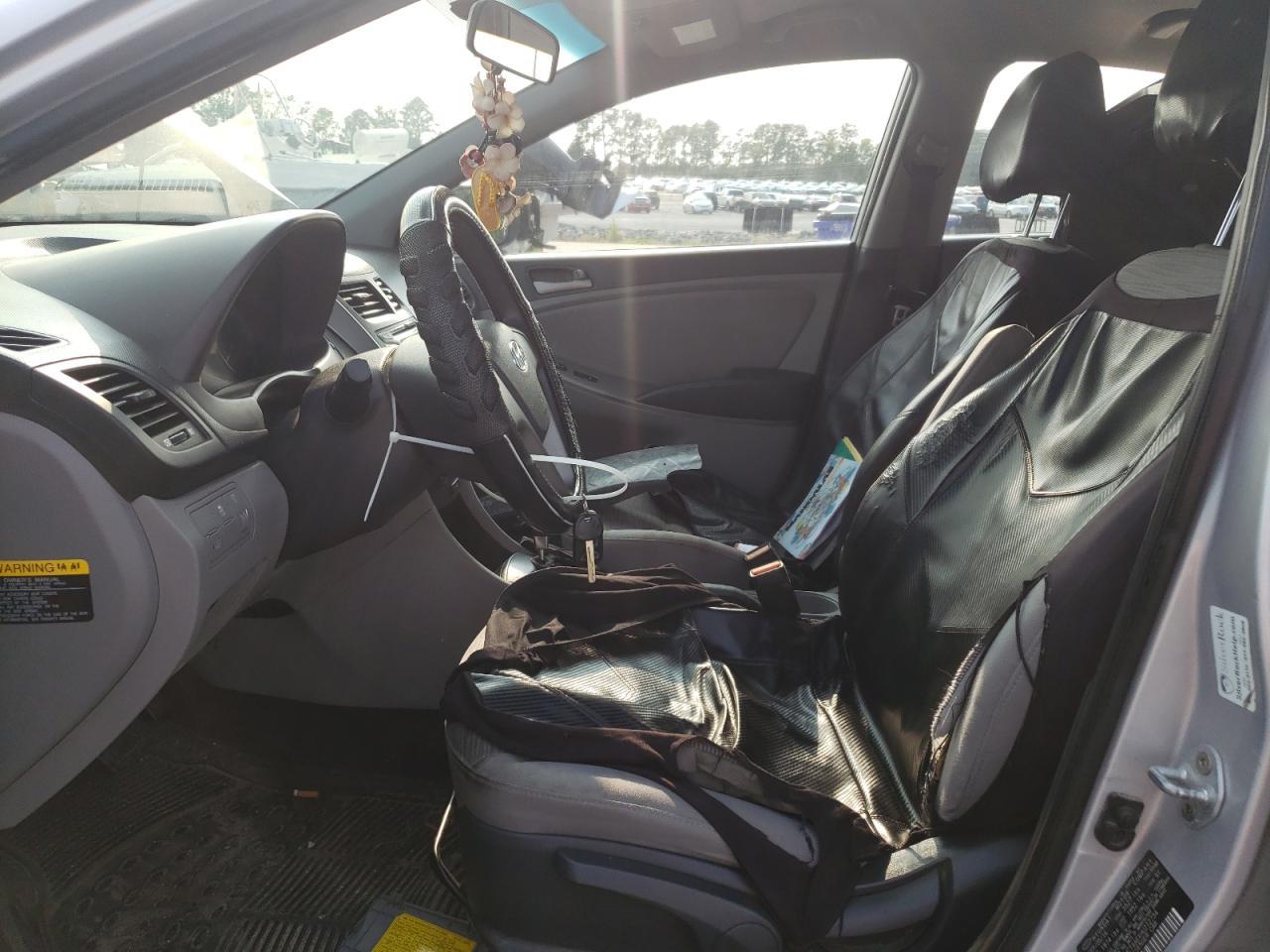 2017 Hyundai Accent Se - Фото 7