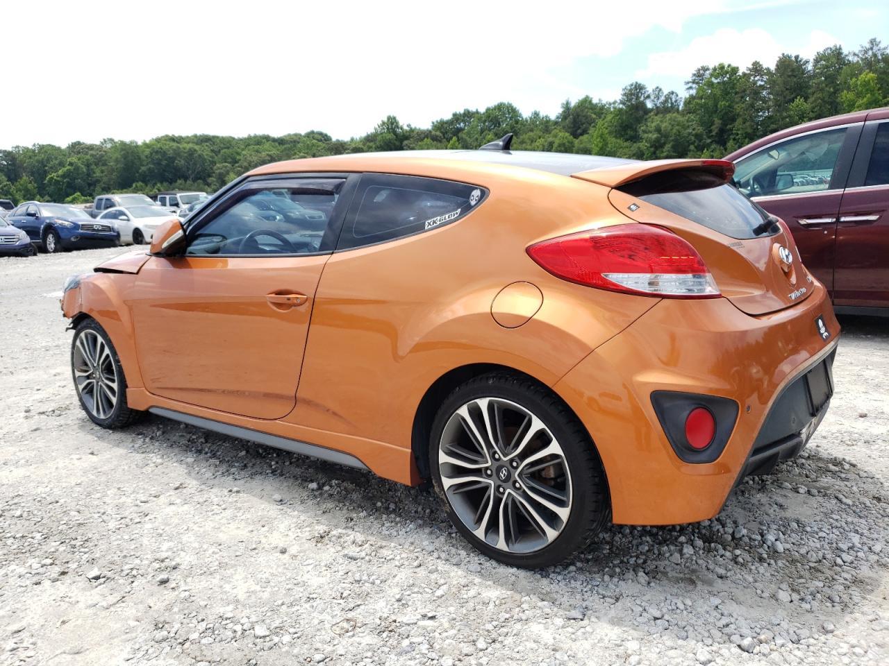 2016 Hyundai Veloster Turbo - Фото 2