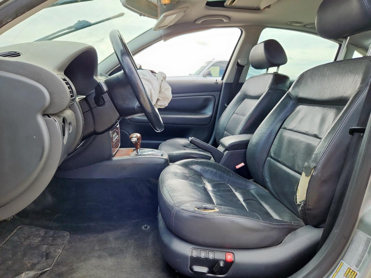 2005 Volkswagen Passat Glx - Image 7