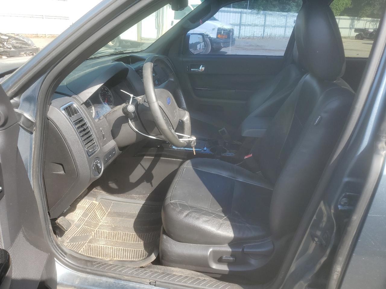 2010 Ford Escape Limited - Фото 7