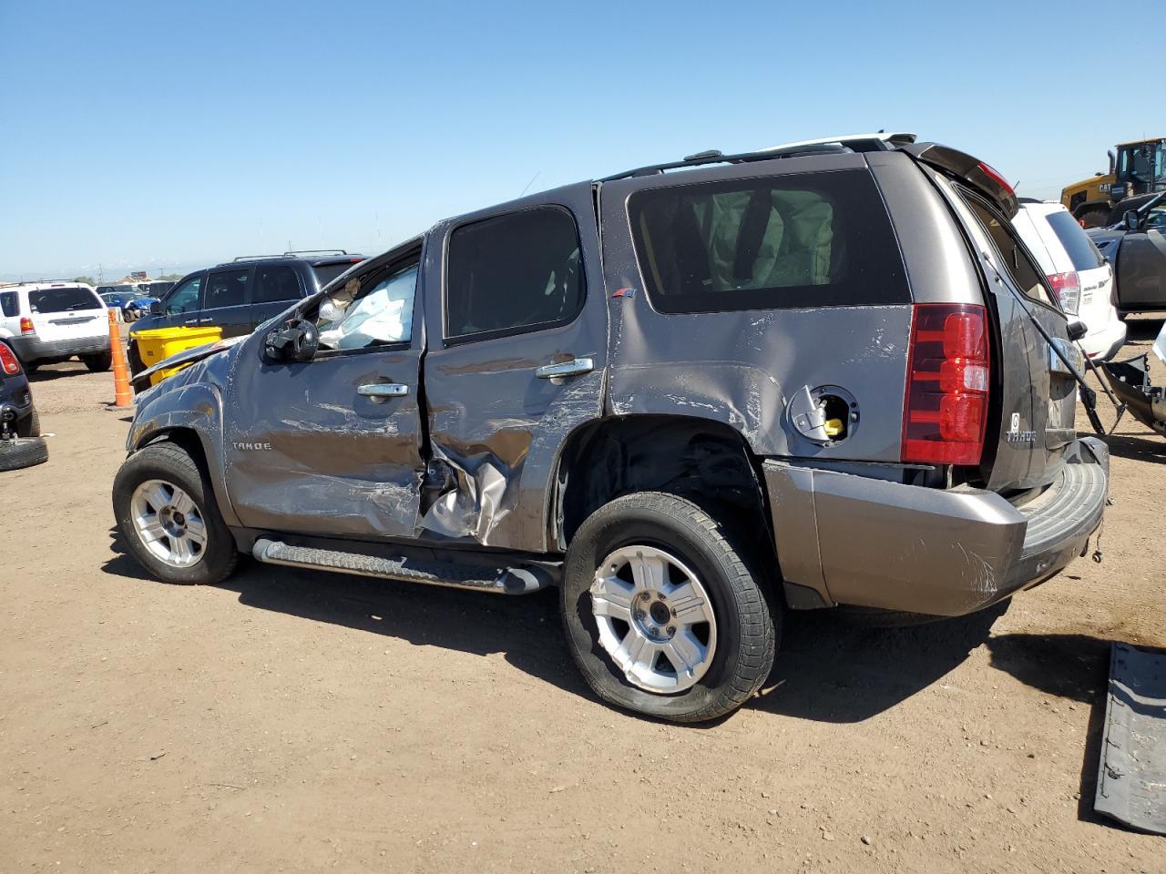 2011 Chevrolet Tahoe K1500 Lt - Фото 2