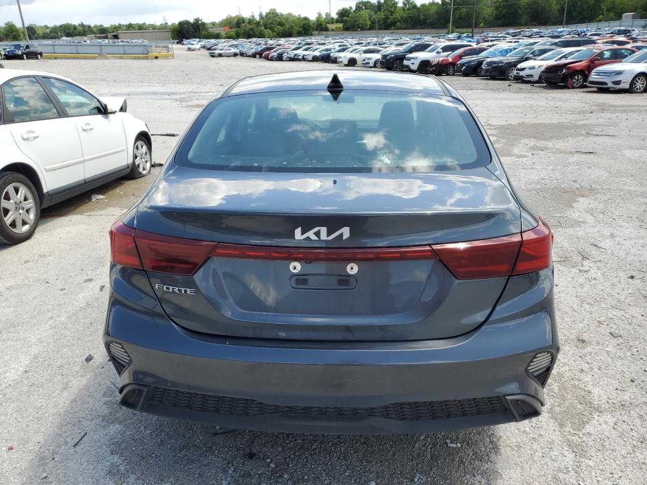 2022 Kia Forte Fe - Фото 6