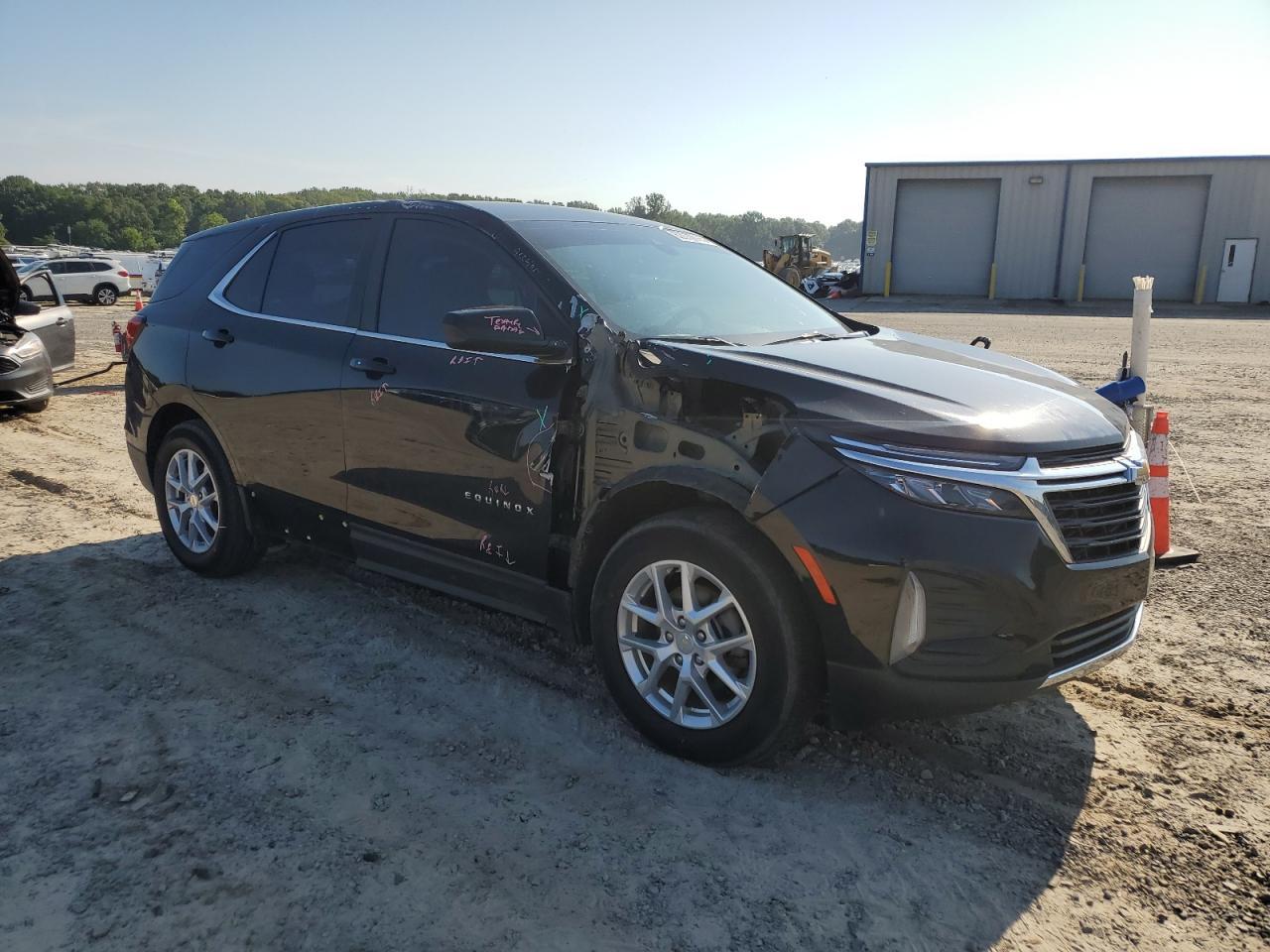 2022 Chevrolet Equinox Lt - Image 4
