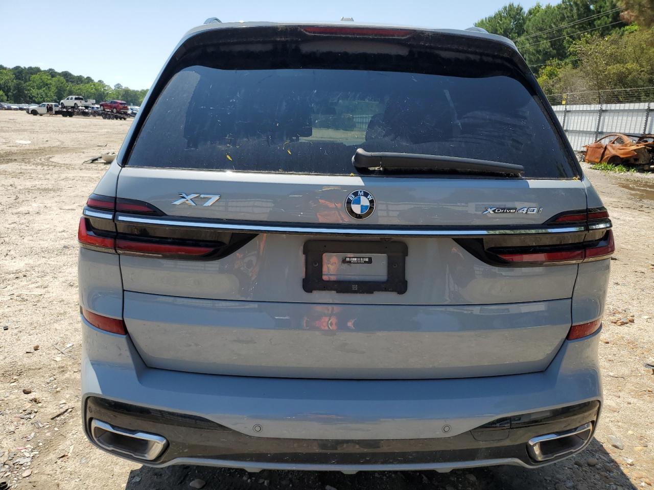 2024 BMW X7 xDrive40I - Image 6