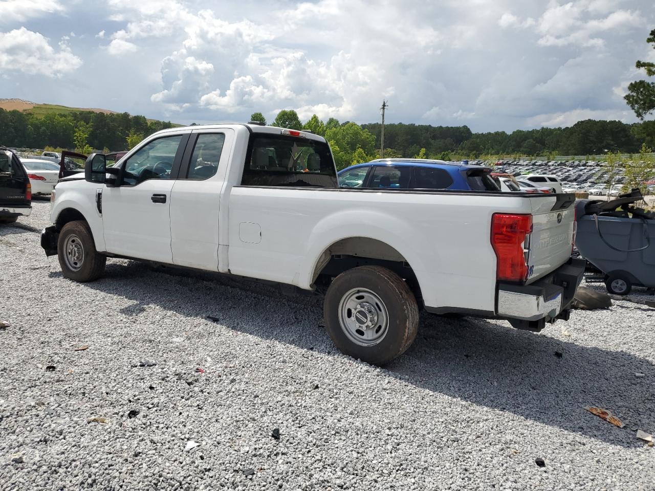 2022 Ford F250 Super Duty - Фото 2