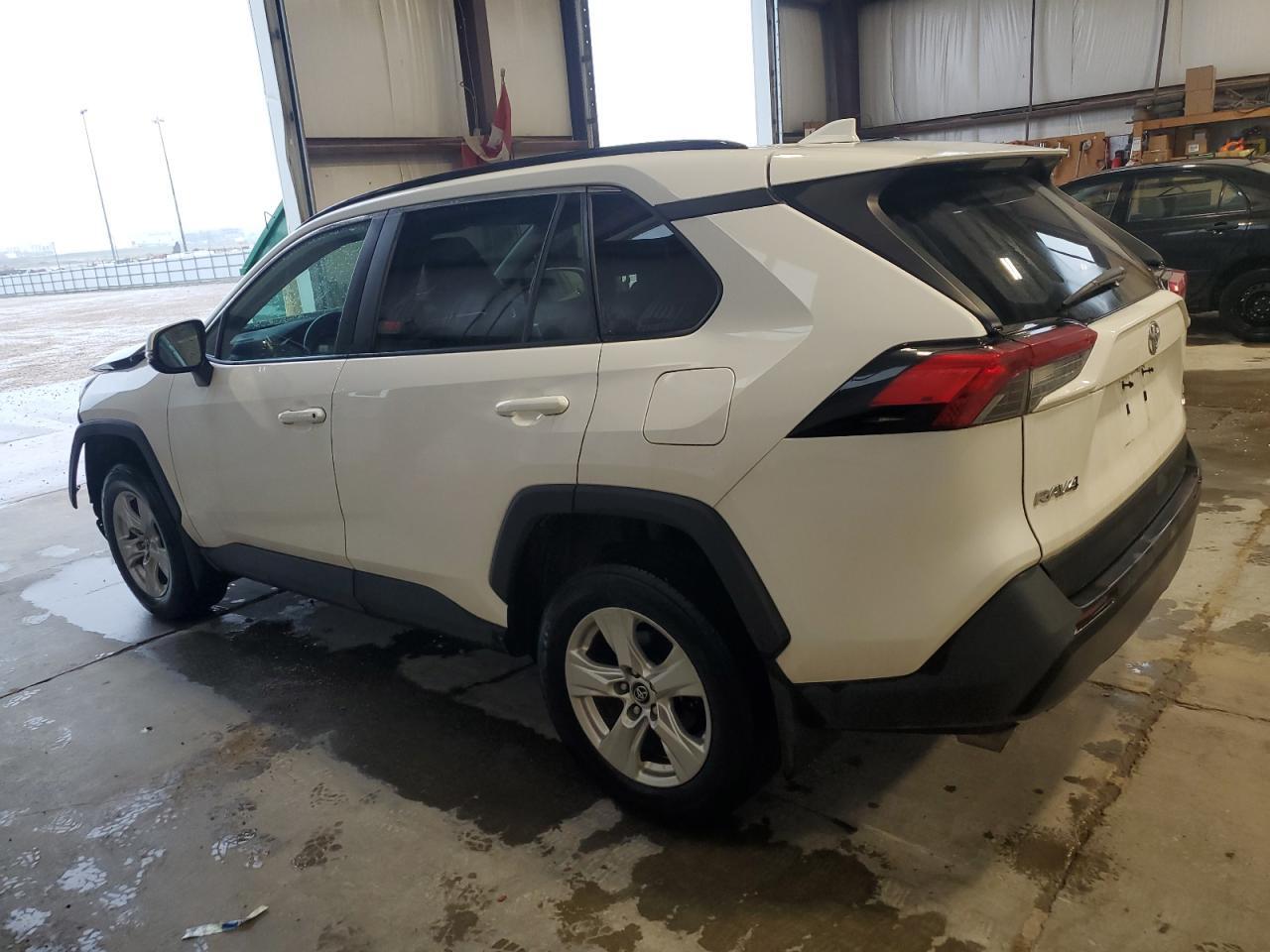 2019 Toyota Rav4 Le - Фото 2