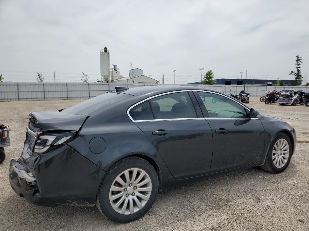 2016 Buick Regal - Image 3