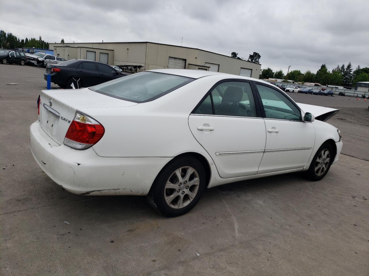 2006 Toyota Camry Le - Image 3