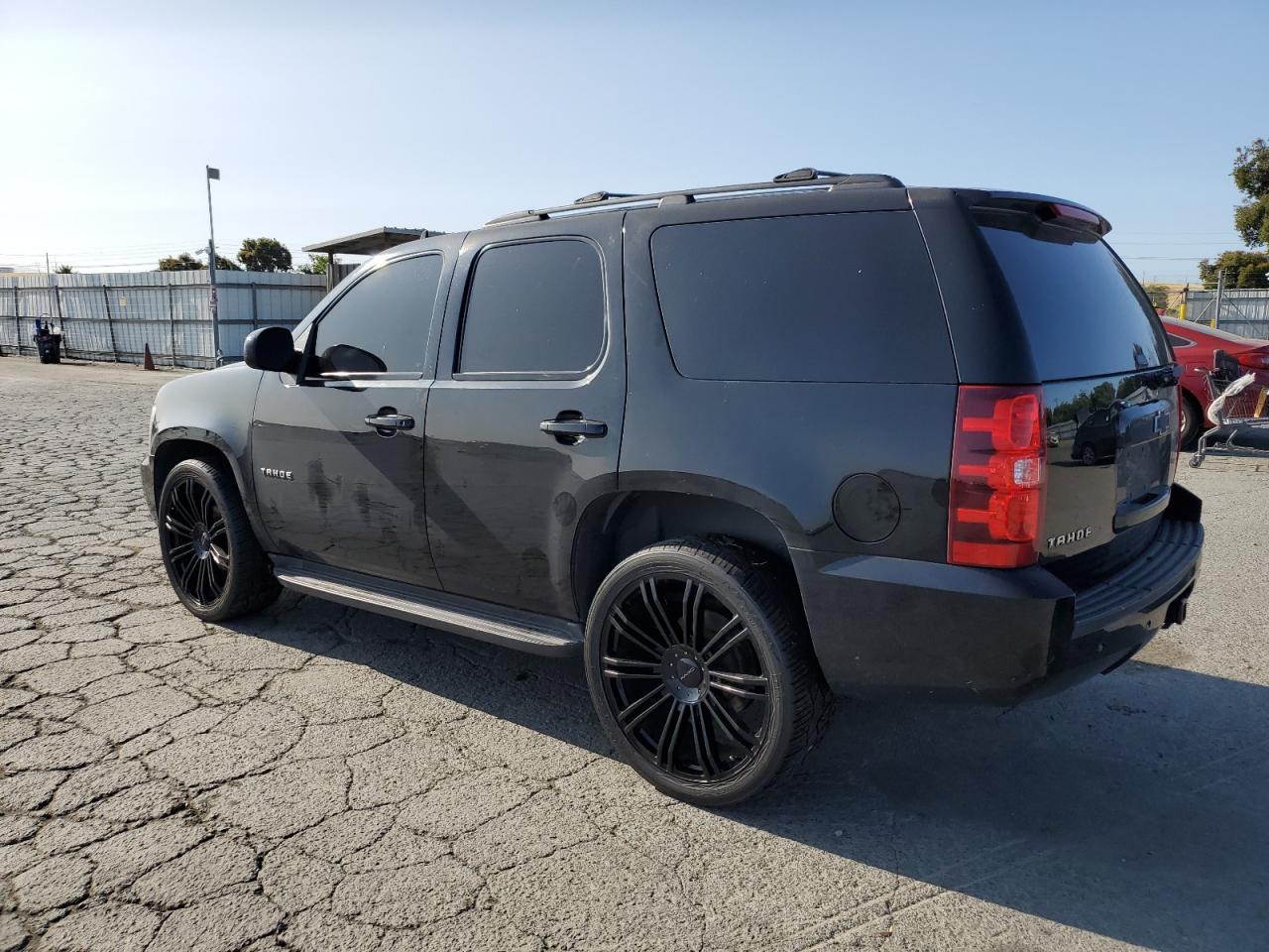 2013 Chevrolet Tahoe C1500 Lt - Фото 2