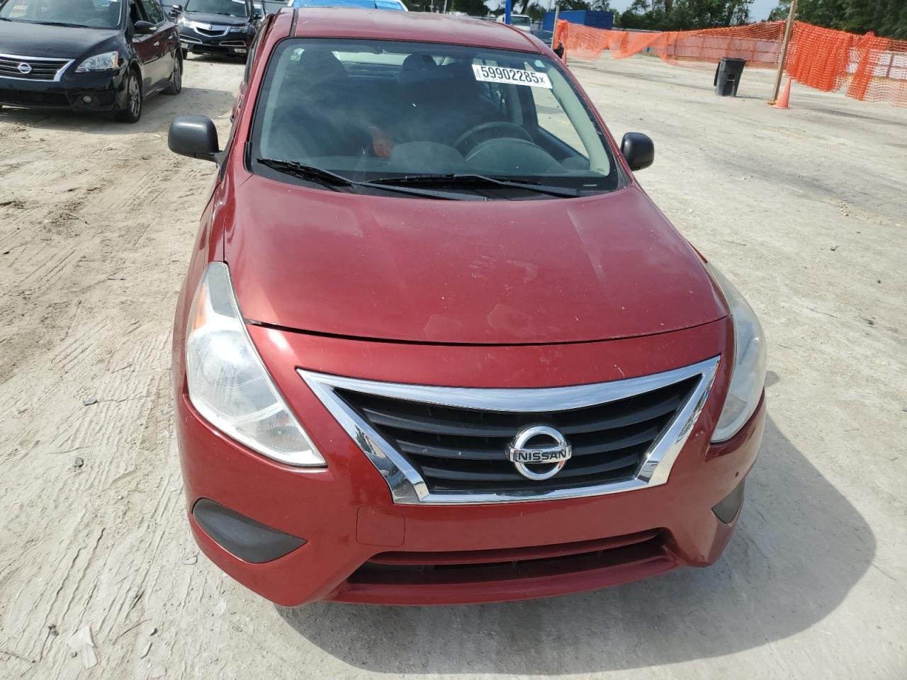 2015 Nissan Versa S - Фото 5