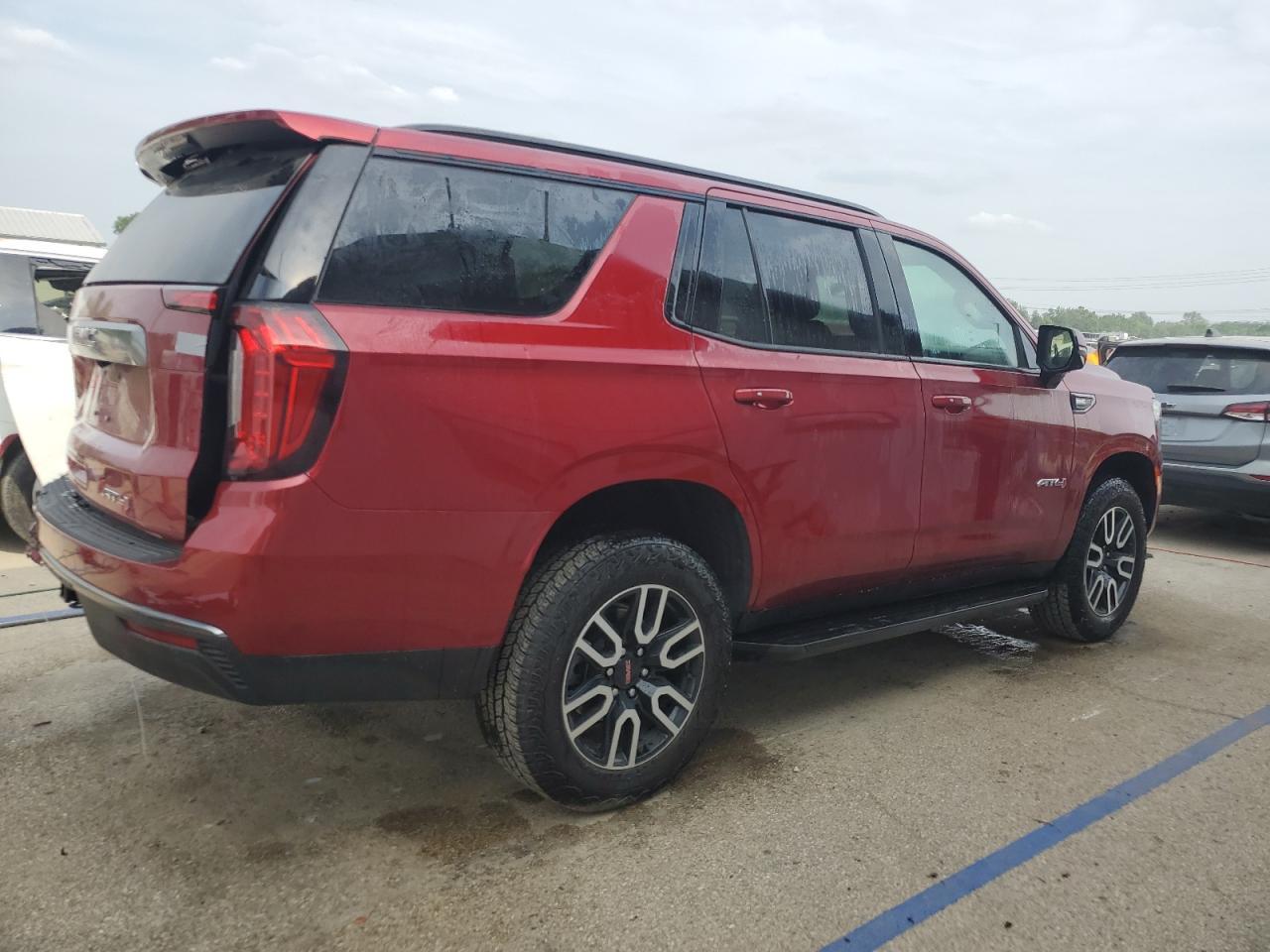2024 GMC Yukon At4 - Фото 3